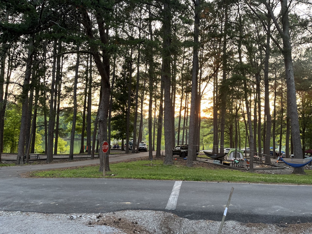 Beautiful lakeside camping near Mammoth Cave National Park